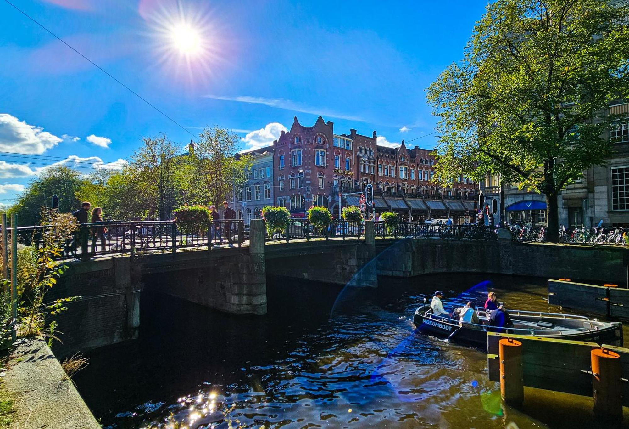 Two Bedroom Apartment In Historic Canalhouse From 1618 - City Centre Amsterdam Bagian luar foto