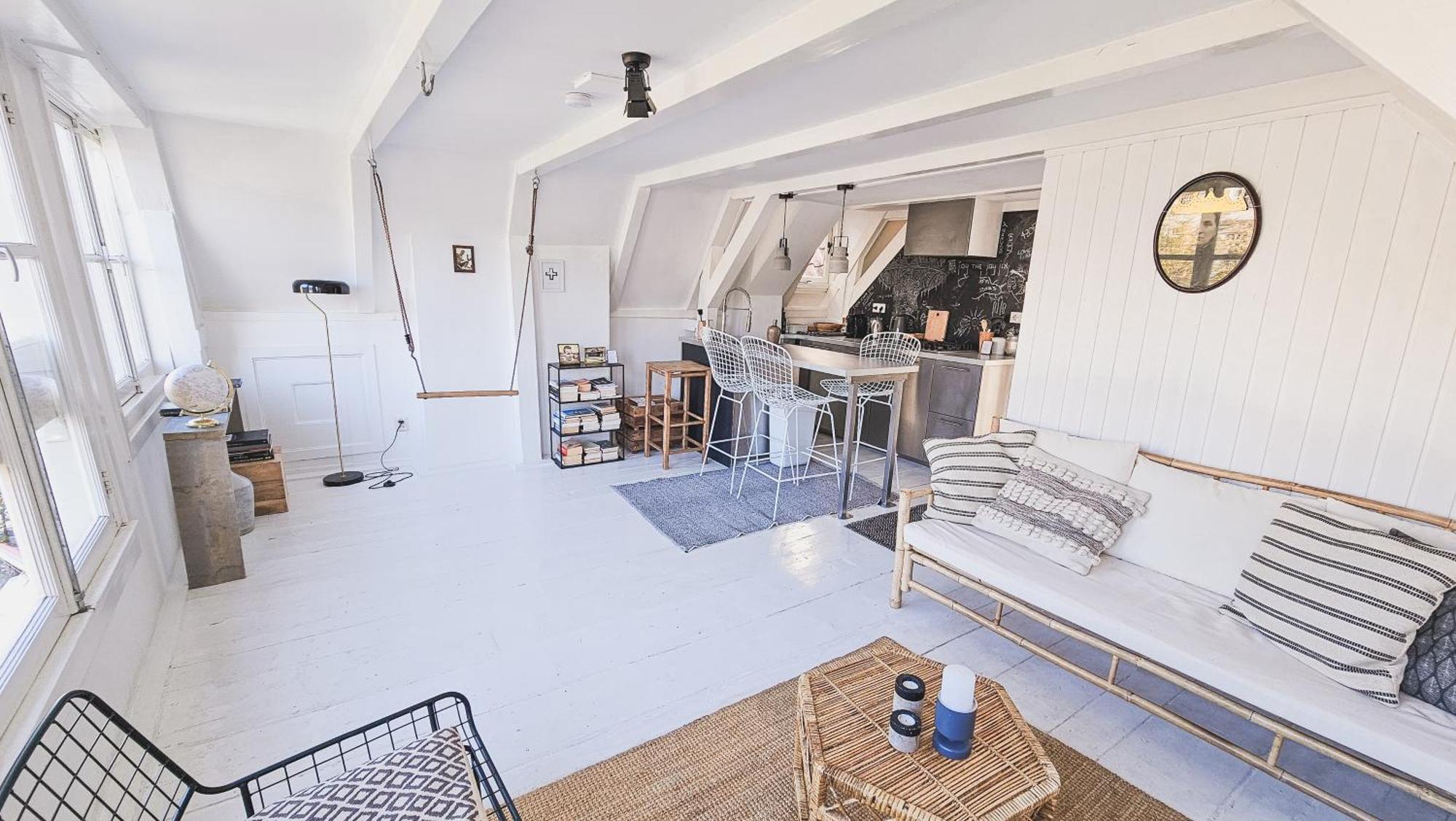 Two Bedroom Apartment In Historic Canalhouse From 1618 - City Centre Amsterdam Bagian luar foto