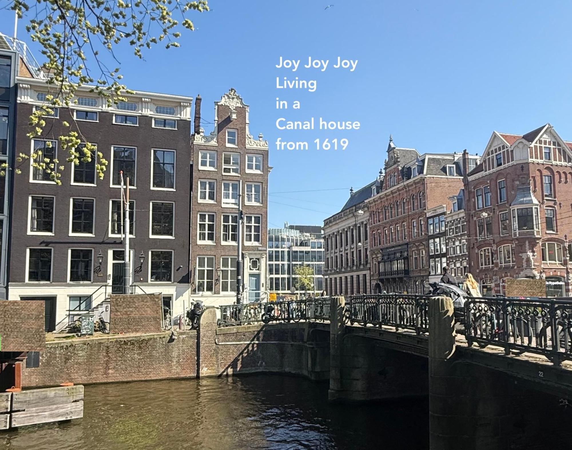 Two Bedroom Apartment In Historic Canalhouse From 1618 - City Centre Amsterdam Bagian luar foto